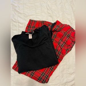 5 for 25 Victoria Secret pajamas